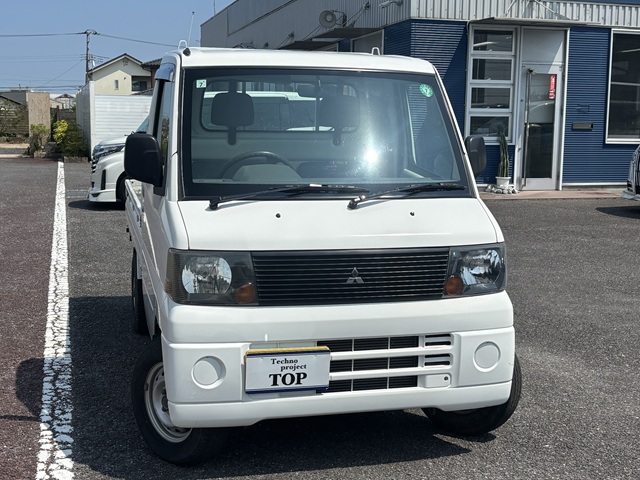 ミツビシ　ミニキャブトラック　Vタイプ　エアコン付き　４WD